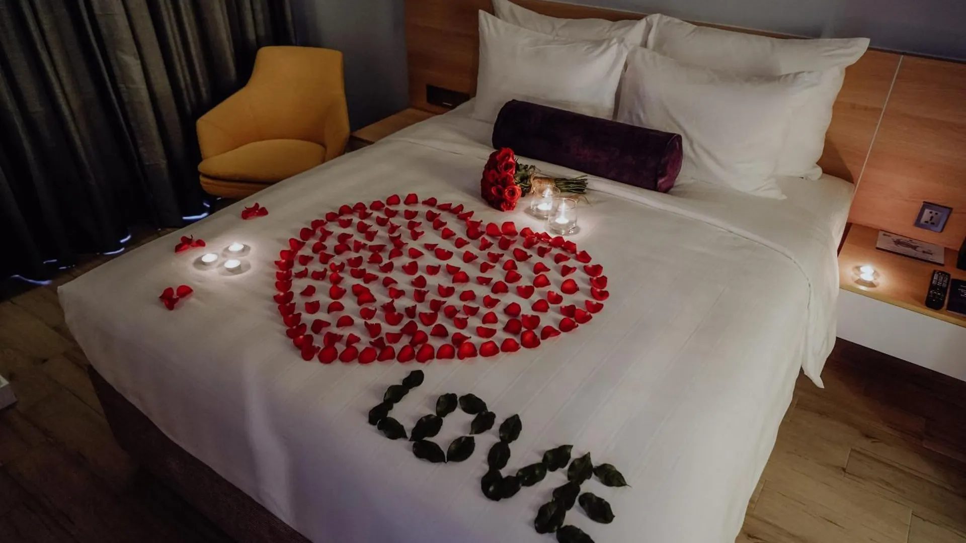 Carinae Danang Hotel