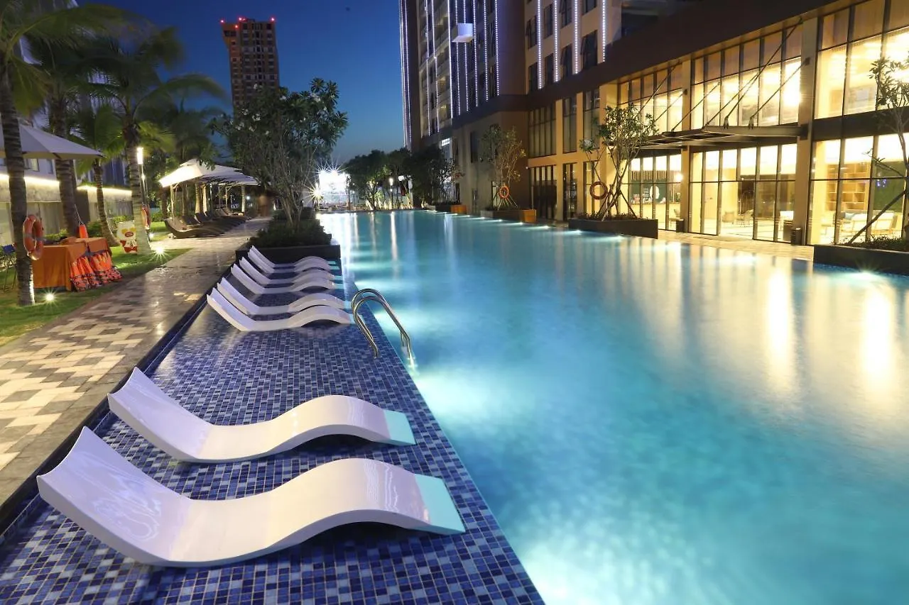 Carinae Danang Hotel
