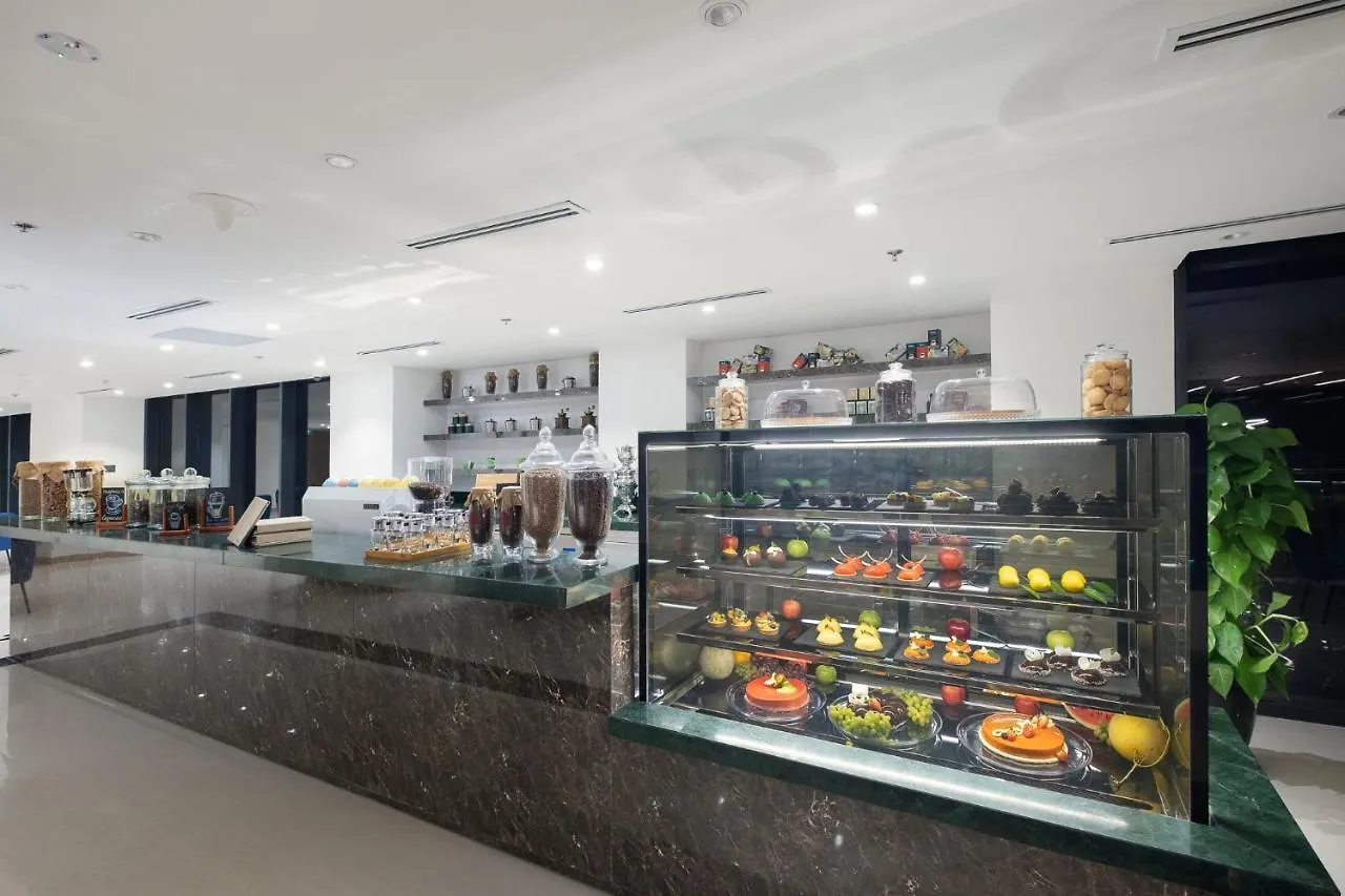 Carinae Danang Hotel
