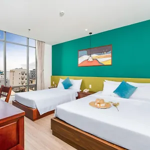 Hotel May Beach Hotel